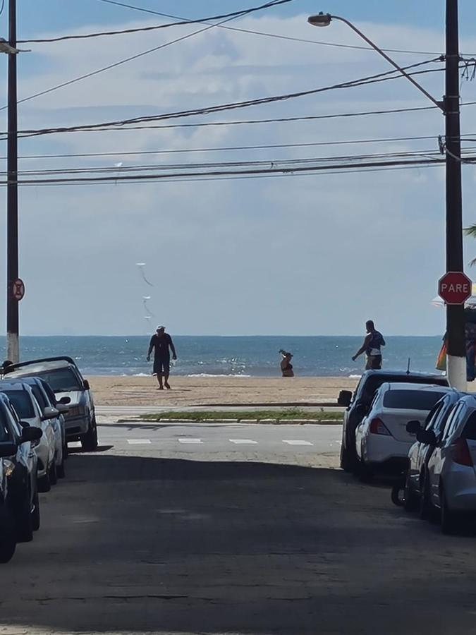 Kitnet Praia Grande Ocian 50 M Da Praia Bagian luar foto